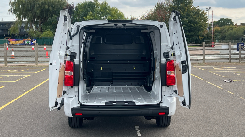 Citroen Dispatch Xl Diesel 1.5 BlueHDi 120ps Van Driver